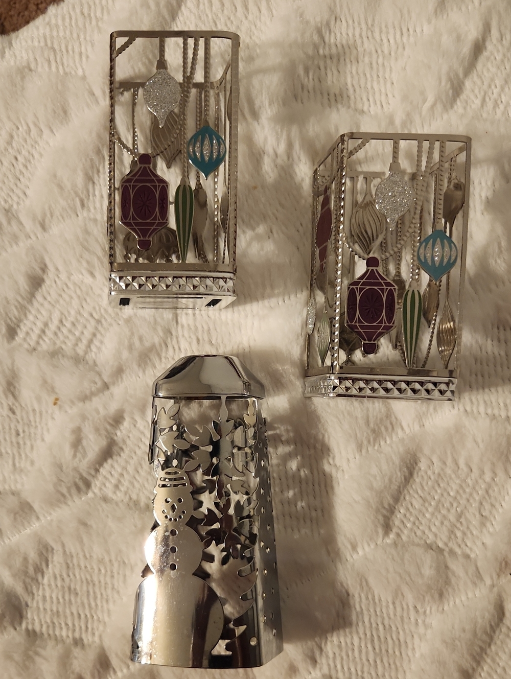 Bath And Body Works Holiday Foam Soap Holders - Silver with Multicolor Ornaments - Picture 1 of 3